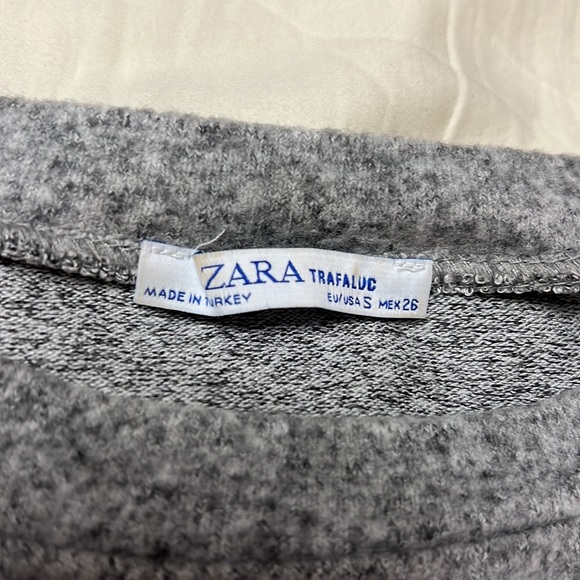 Zara Grey Pearl Top - Picture 4 of 9